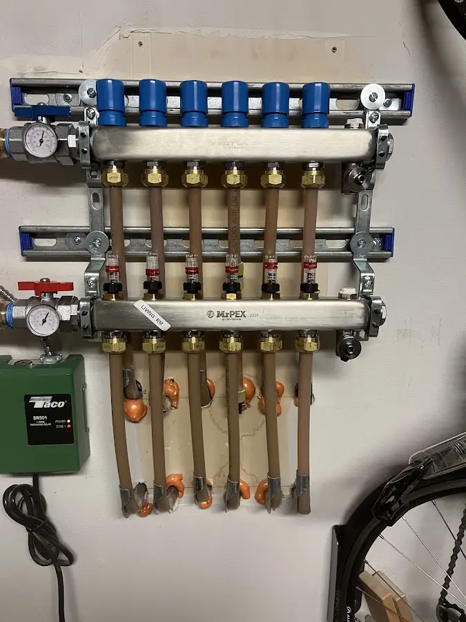 Plumber performing Leak Detection at a residential property in Clearlake